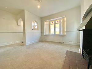 Lounge- click for photo gallery